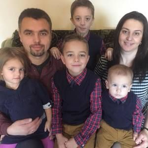 Meet your Posher, Alex